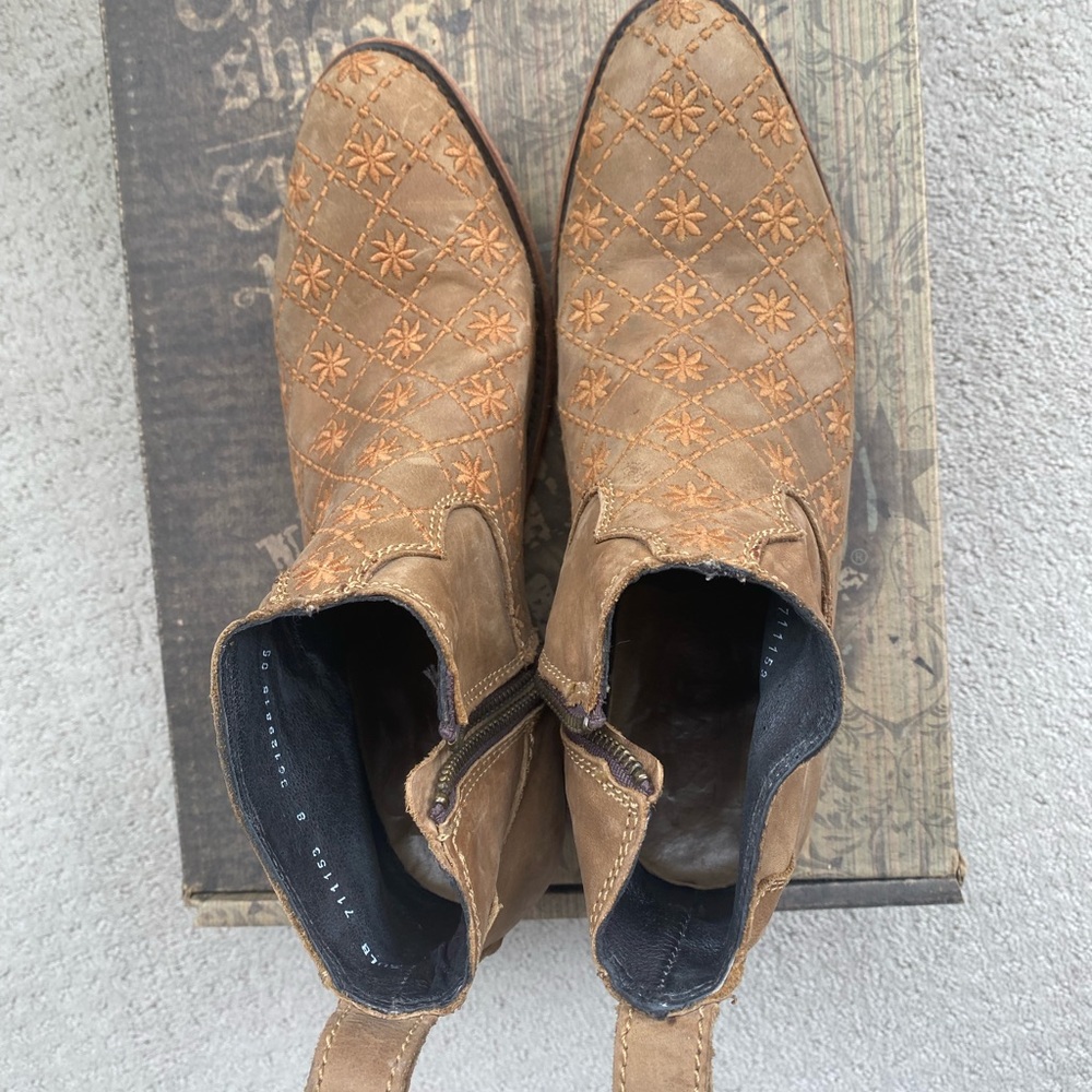 LIBERTY Black Brown Ankle Boots with Floral Design - Picture 2 of 5
